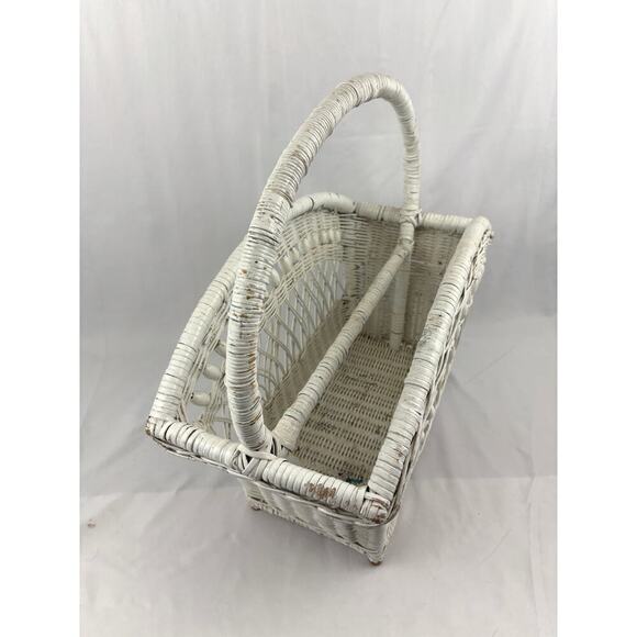 Vintage White Wicker Magazine Basket Holder Wooden 19.5" 1960's Storage Rack - Picture 14 of 16